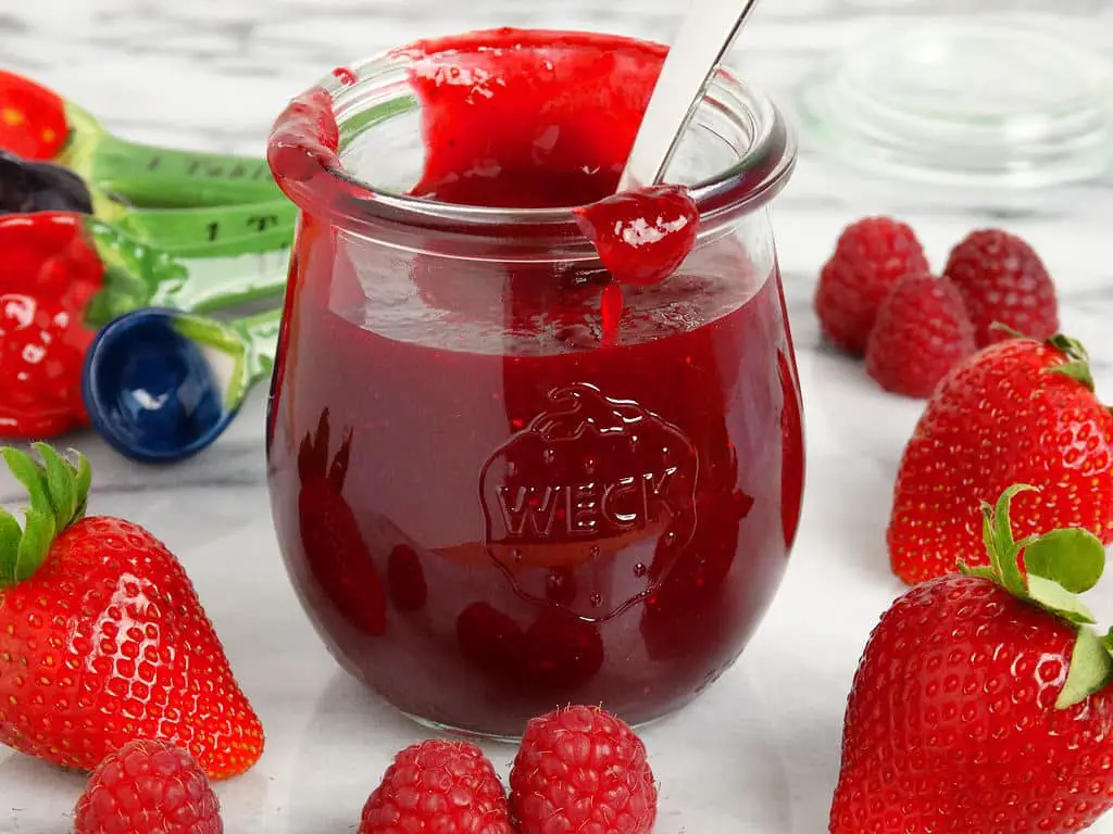 Confiture fraise framboise au Thermomix