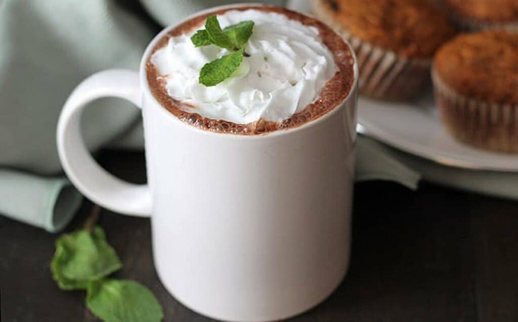 Chocolat chaud à la menthe allégée