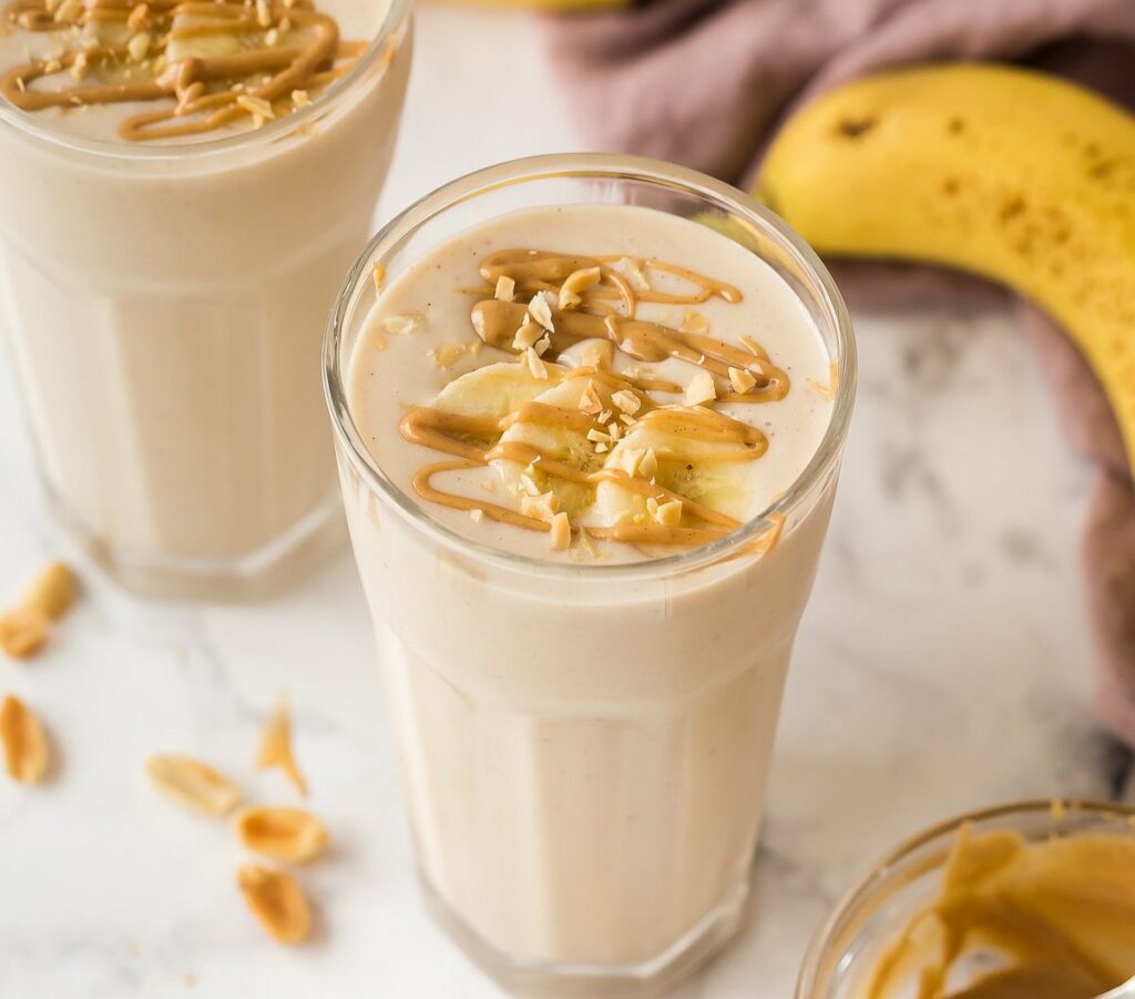 Smoothie Banane-Pomme aux cacahuètes léger