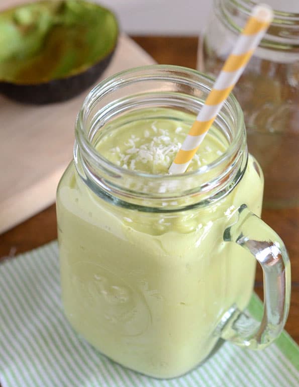 Smoothie frappé Avocat et Coco allégé