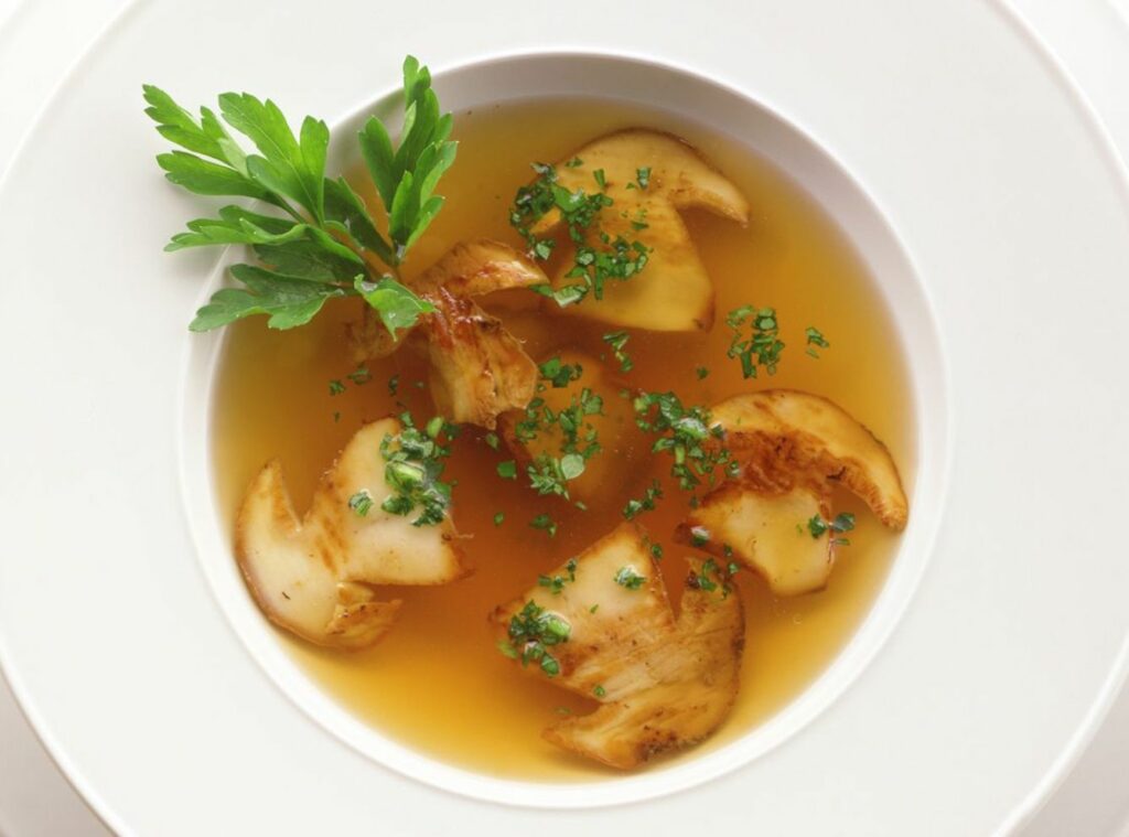 Soupe au Bouillon de Champignons allégée