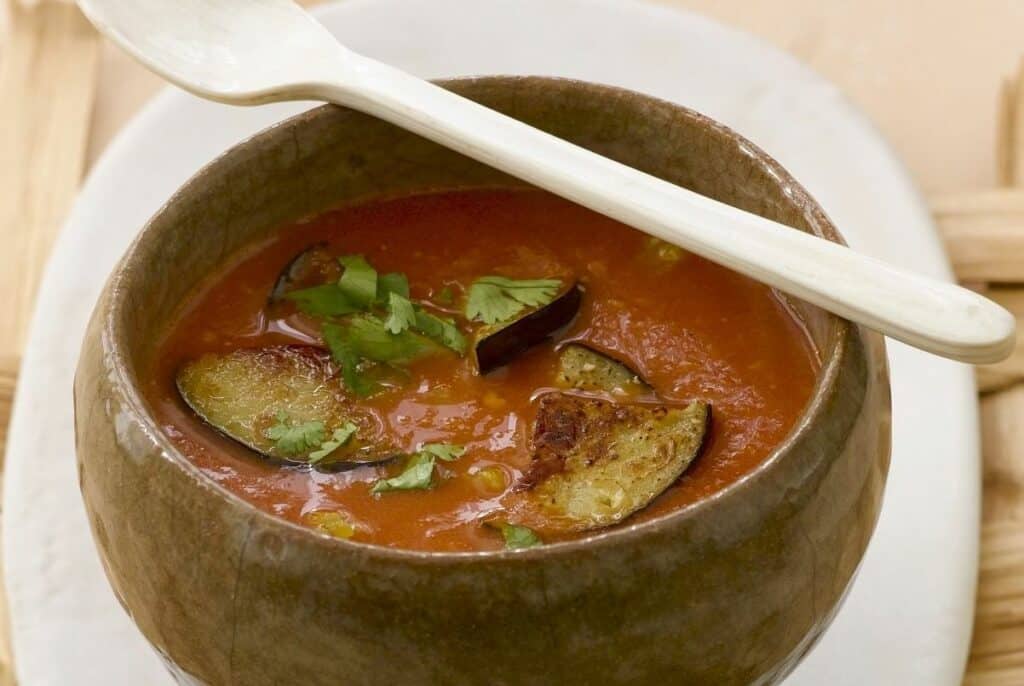 Soupe aux tomates et aubergines allégée