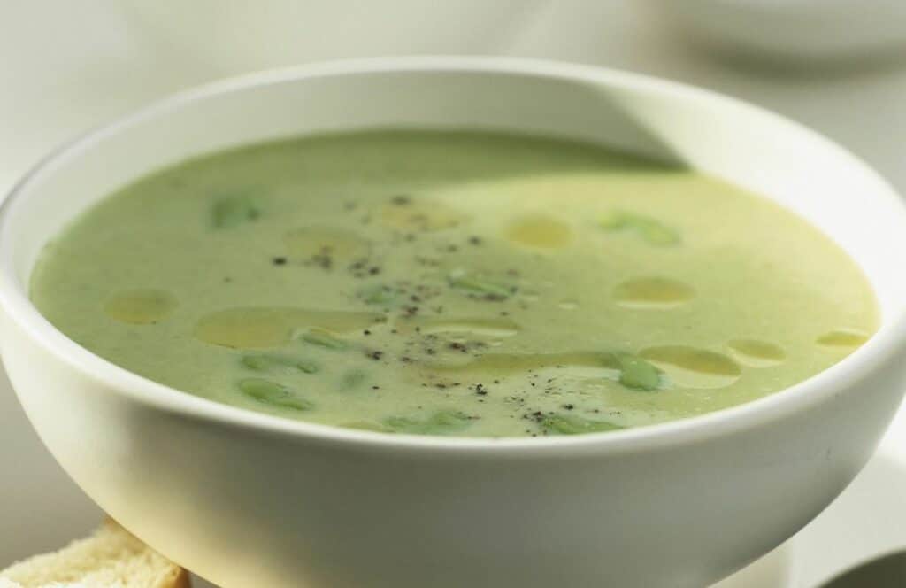 Soupe crémeuse aux haricots verts légère