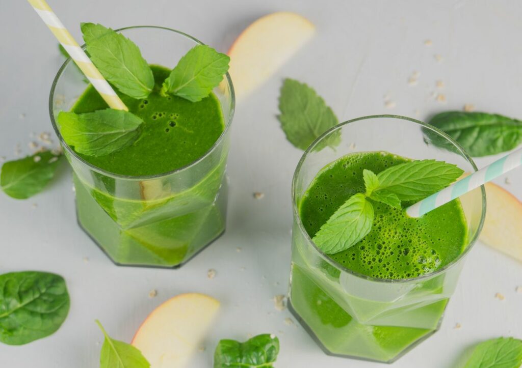 Smoothie vert à la menthe Léger