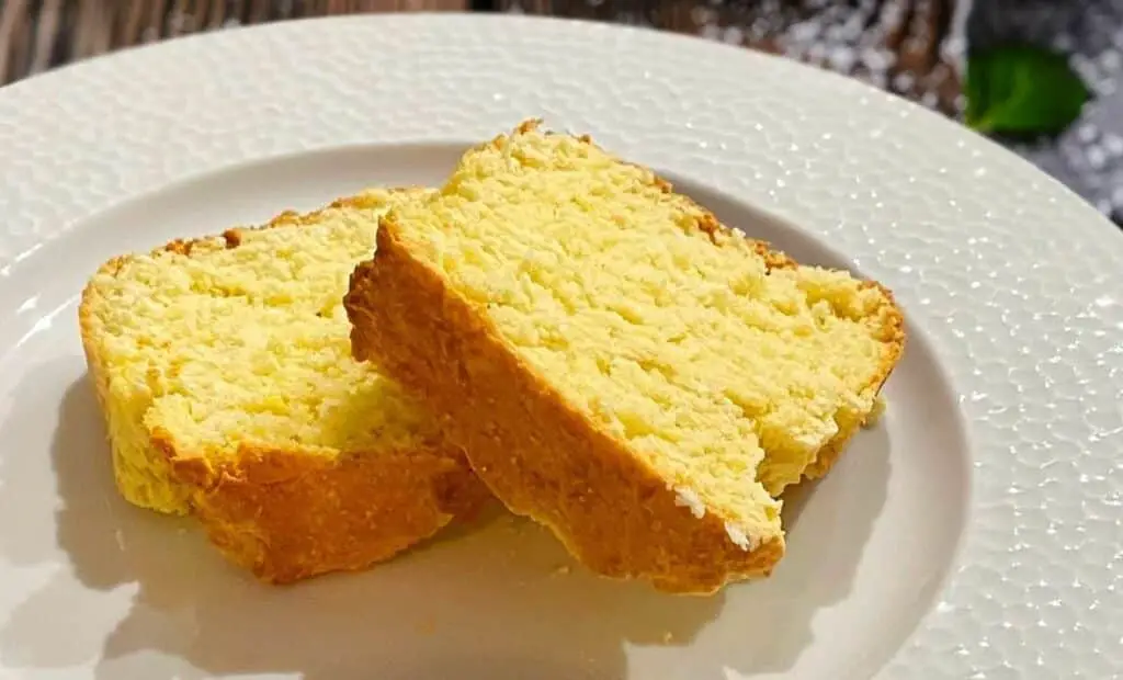 Cake à la noix de coco et au rhum au thermomix