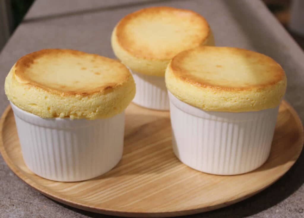 Soufflé à la noix de coco au Thermomix : Une recette simple qui vous fera saliver !