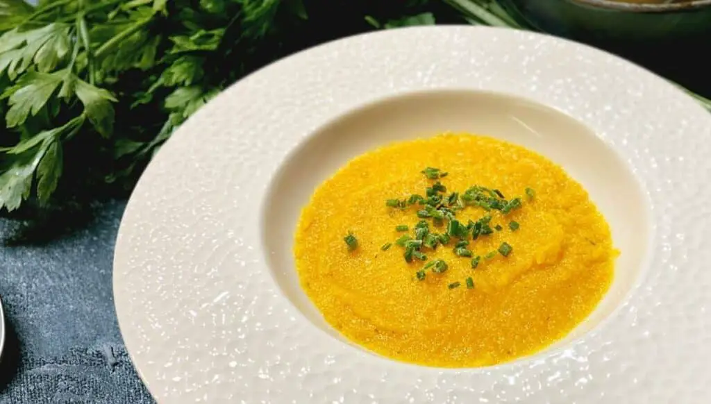 Soupe de lentilles corail aux panais et carottes au Thermomix