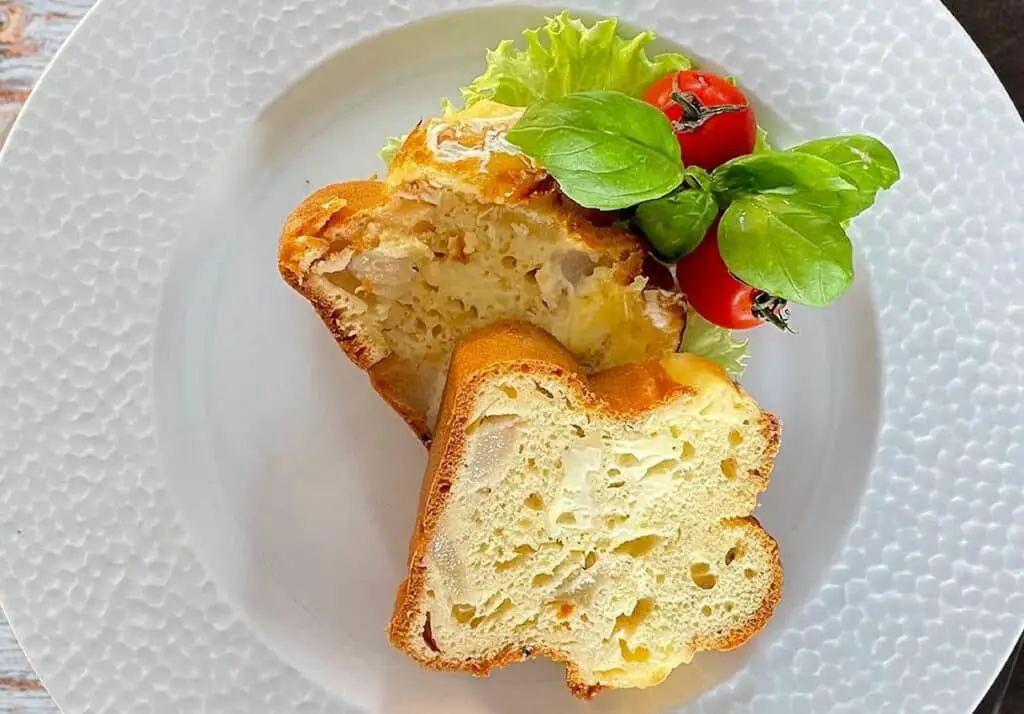 Cake au camembert et à la poire au Thermomix