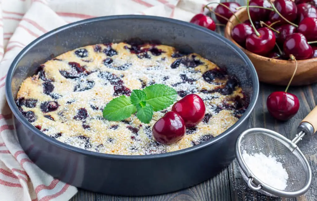 Clafoutis aux cerises et aux amandes au thermomix