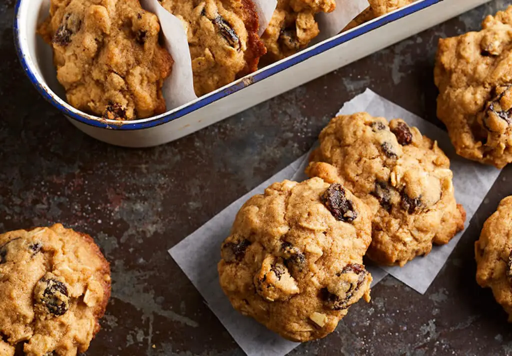 Cookies Légers à l'avoine à la cannelle et aux raisins secs