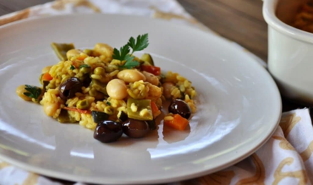 Riz jaune aux légumes et haricots blancs au Thermomix