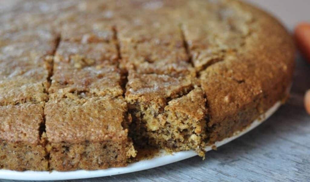 Gâteau au beurre aux carottes et aux noix au Thermomix