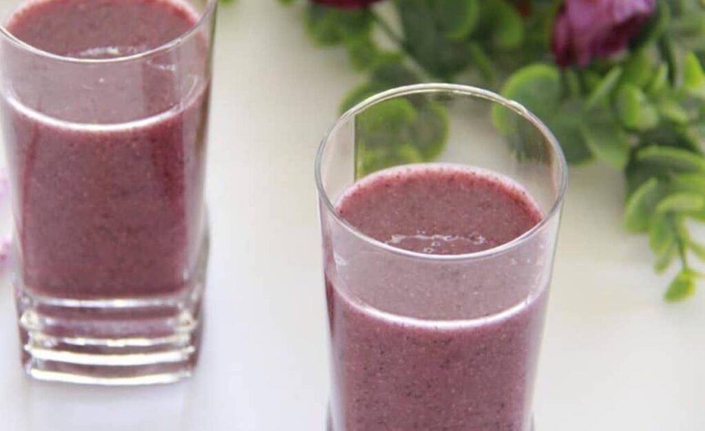 Smoothie aux fruits rouges et chia au Thermomix