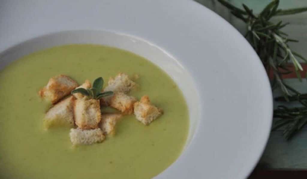 Soupe aux courgettes et haricots verts au Thermomix