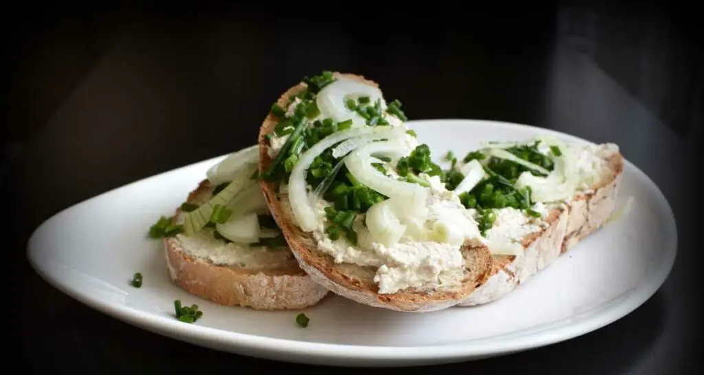 Bruschetta au poulet et à la roquette au Thermomix