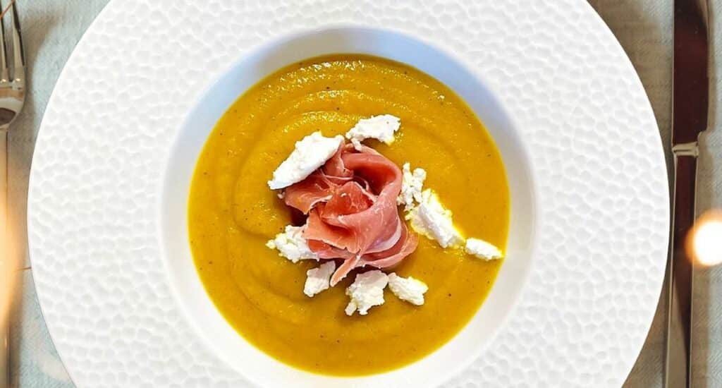 Soupe de butternut et courgettes au chèvre frais au Thermomix