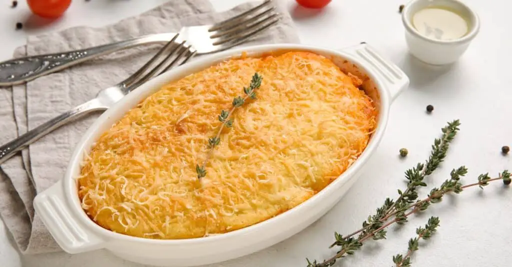 Gratin de champignons au thon : Un plat léger et facile à préparer !