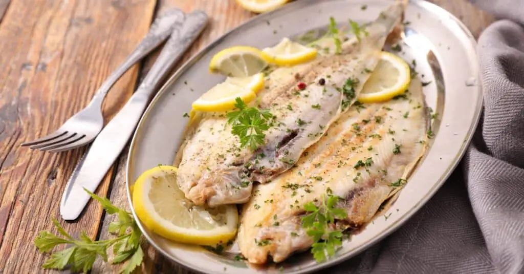 Filets de sole avec sauce au vin blanc et citron : Léger et raffiné