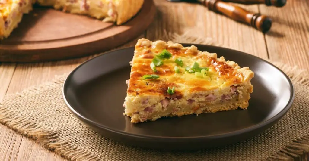 Quiche légère au jambon maigre et à la bière : Savoureuse et légère !