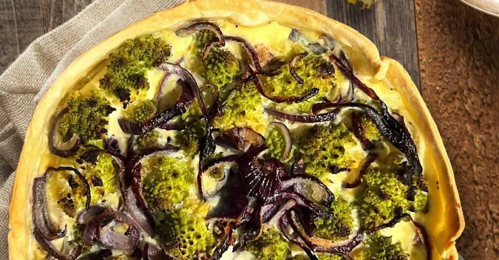 Tarte au thon et chou romanesco au Thermomix : Une combinaison parfaite de saveurs marines et végétales