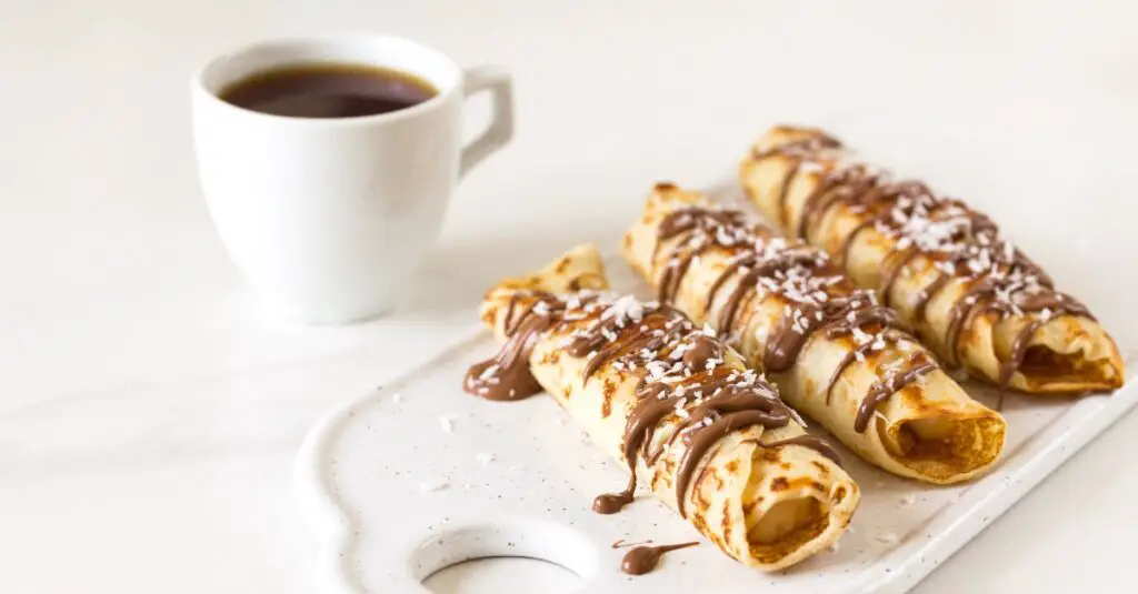 Rouleaux de crêpes au fromage blanc et chocolat au Thermomix : Une tentation gourmande