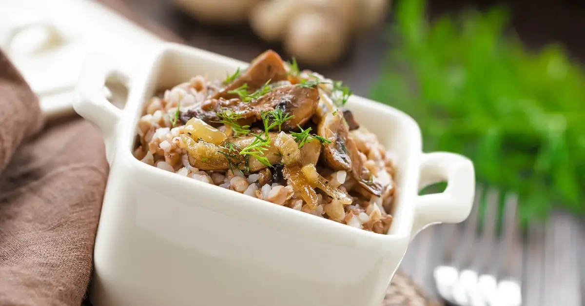 Bouillie de Sarrasin aux Champignons au Thermomix : Un Festin Sain et Savoureux