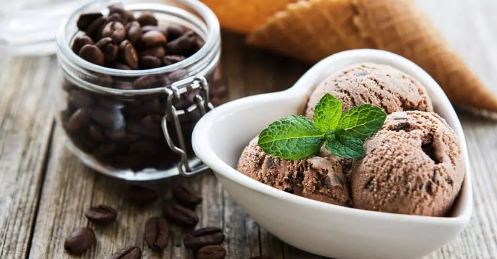 Recette de Glace au Café au Thermomix : Un Vrai Délice Caféiné