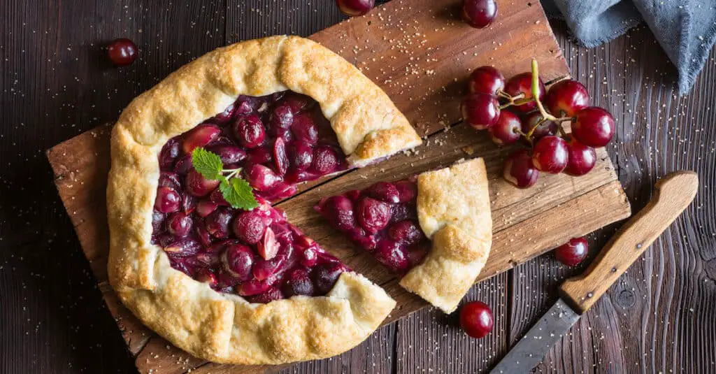 Tarte Rustique aux Raisins Rouges au Thermomix : Un Plaisir Gourmand