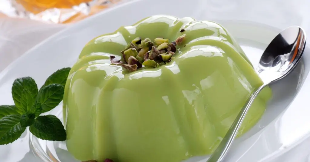 Pudding à la Pistache Thermomix : Un Délice Vert qui Fond en Bouche