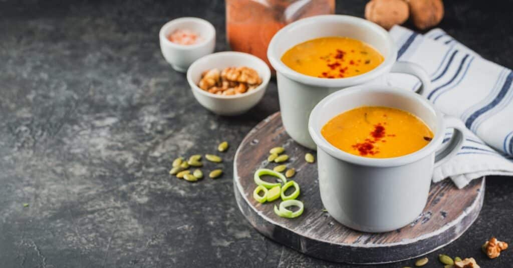 Soupe de Potiron Poireau et Noix au Thermomix : Saveurs d'Automne en Un Bol