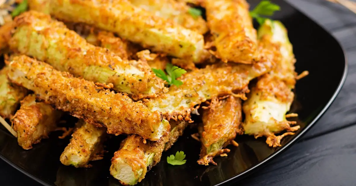 Bâtonnets de Courgette Croustillants au Parmesan