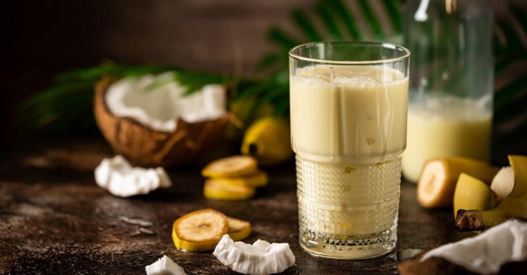 Jus de Banane au Lait de Coco au Thermomix : Un Cocktail Fruité Plein de Fraîcheur