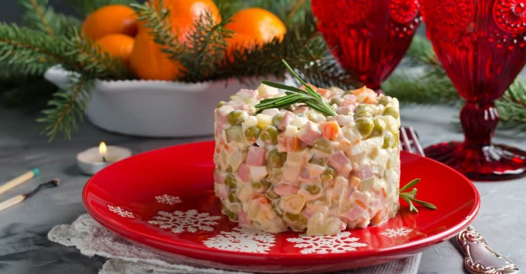 Salade Olivier au Thermomix : Un Classique de Noël Russe