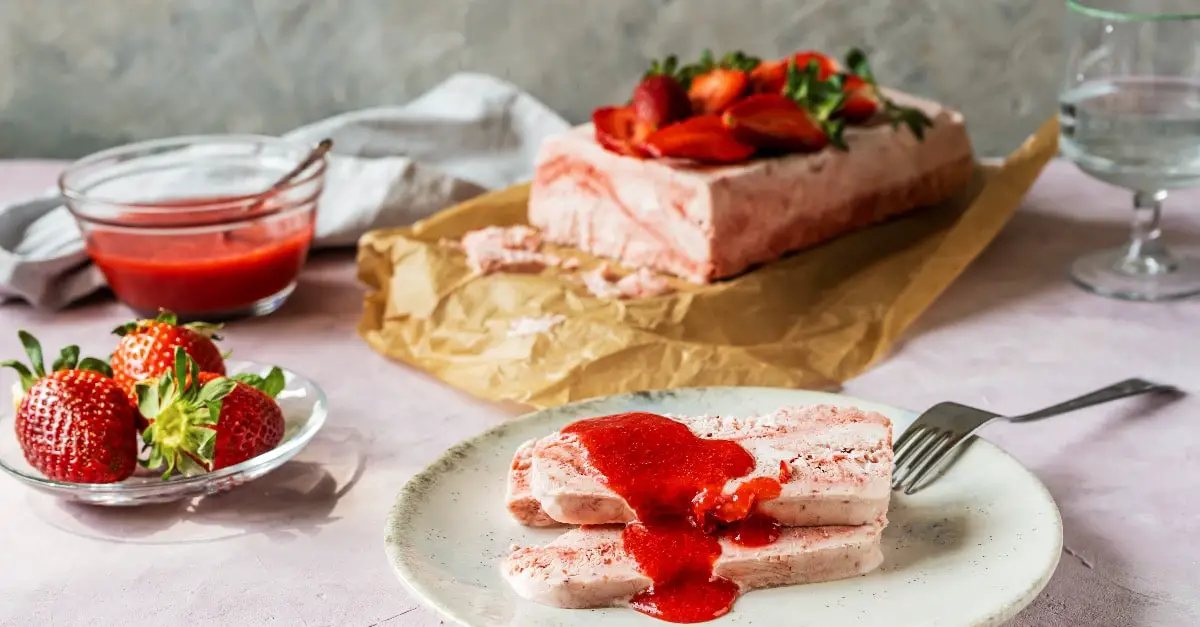 Semifreddo Fraises au Thermomix : Une Douceur Givrée