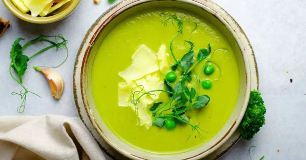 Velouté de Pois au Brocoli au Thermomix : Recette Onctueuse