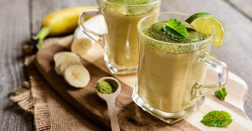 Smoothie Banane et Thé Matcha au Thermomix : Recette Rafraîchissante