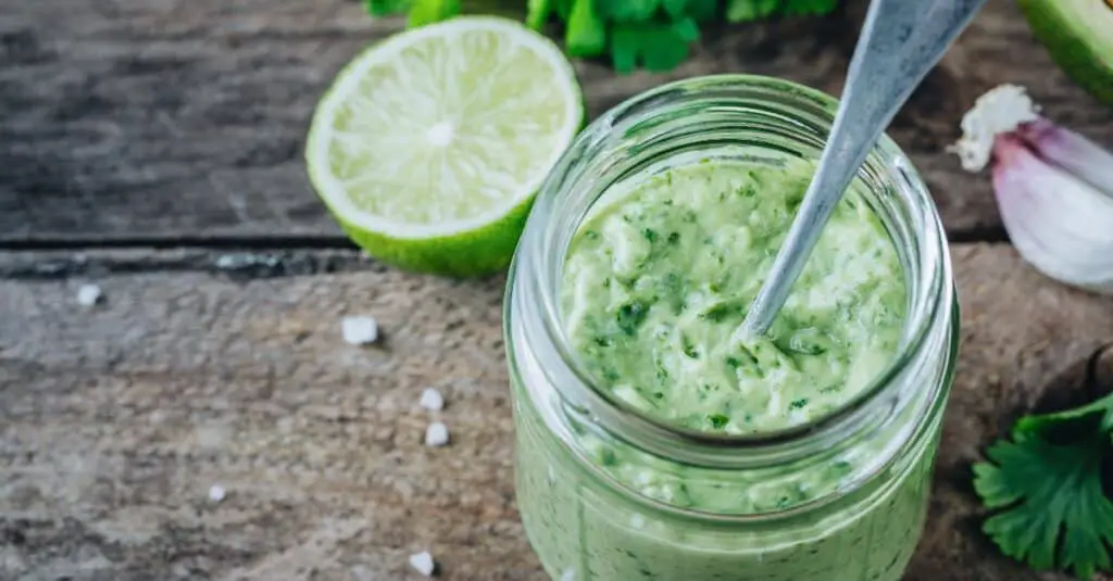 Vinaigrette Avocat Citron Vert et Coriandre au Thermomix : Une Explosion Fraîcheur pour Sublimer Vos Salades