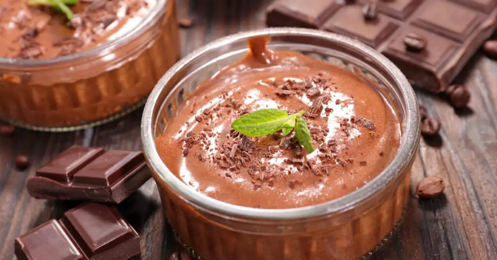 Succombez à l'Extase Chocolatée : Mousse au Chocolat Fondante au Thermomix