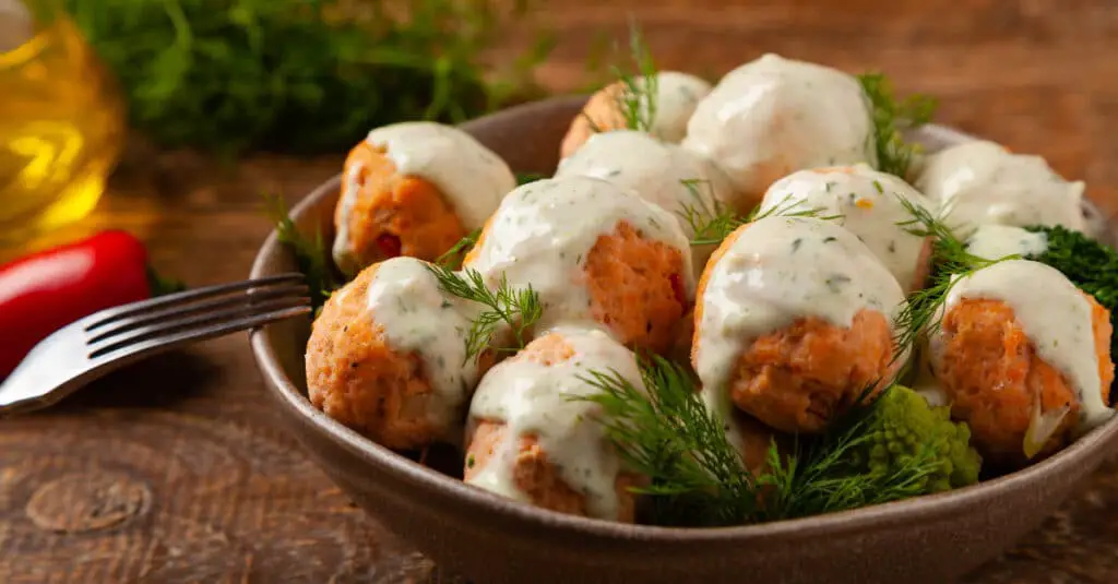 Croquettes de Saumon au Thermomix : Un Plat Délicieux et Facile à Préparer