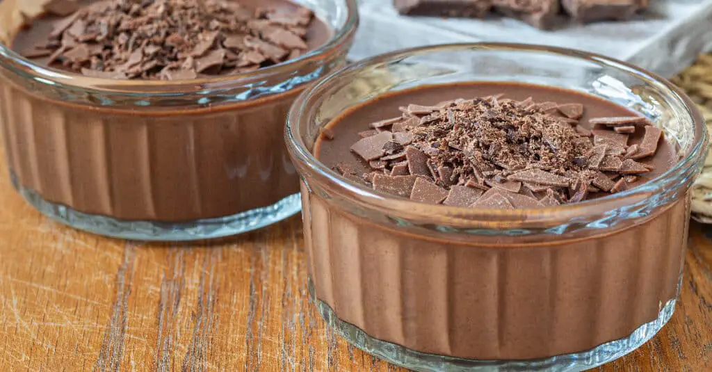 Panna Cotta au Chocolat onctueuse et divine au Thermomix : Une Douceur Irrésistible