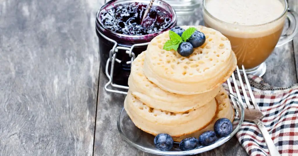 Succombez à nos Crumpets Moelleux au Thermomix : un délice anglais à savourer à tout moment de la journée