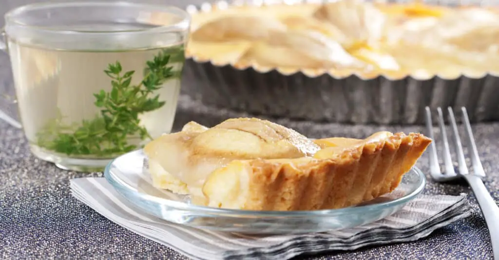 Tarte à la Crème et Poire au Thermomix : Un Délice Gourmand à Déguster en Toute Occasion