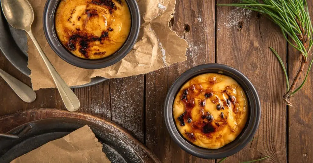 Crème Brûlée Vanille Caramel au Thermomix : Une Délicate Douceur à la Texture Onctueuse