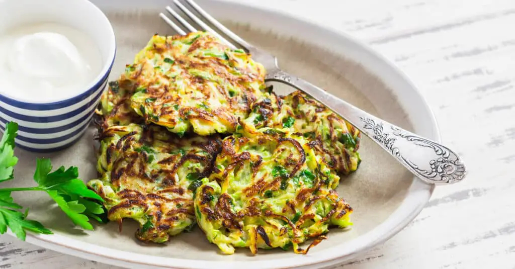 Beignets de Courgettes aux Herbes au Thermomix : une recette originale et savoureuse