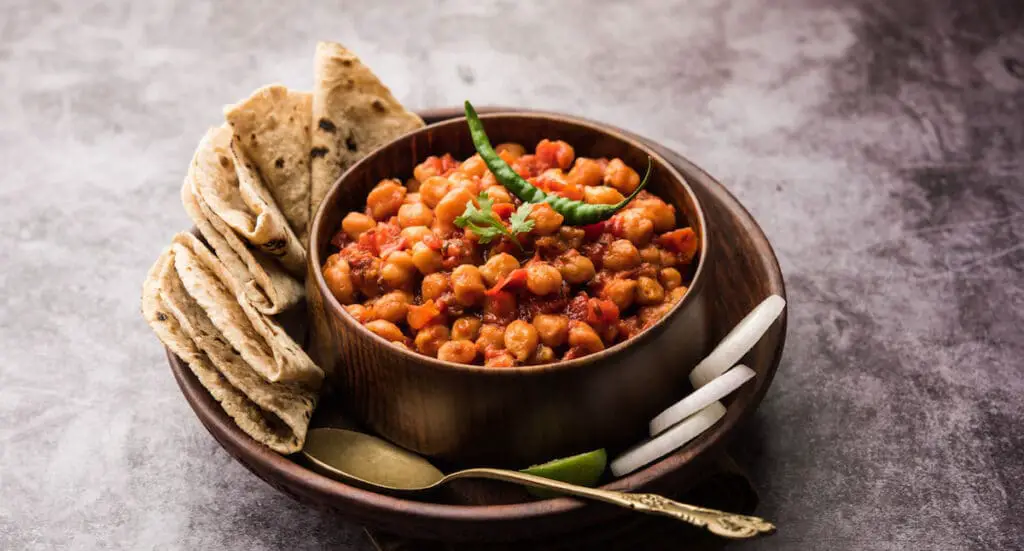 Curry de Pois Chiches Épicé au Thermomix : Un Plat Végétarien Gourmand