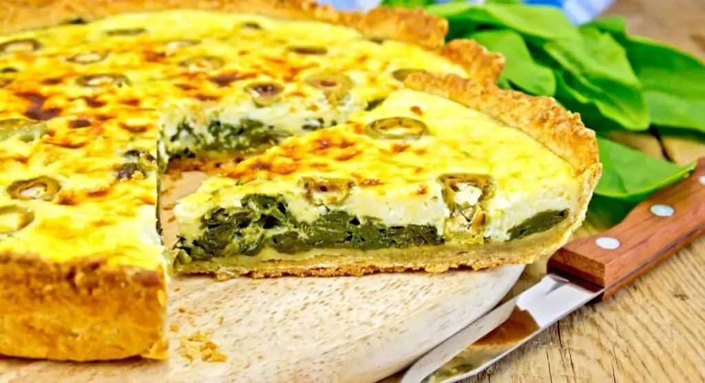 Tarte aux Épinards Feta et Olives au Thermomix : Un Régal Méditerranéen