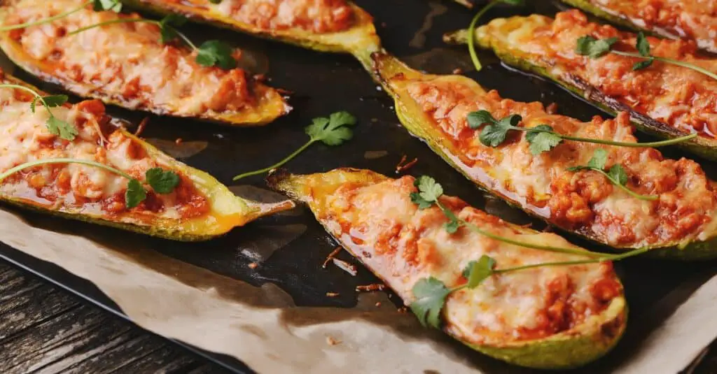 Courgettes Farcies à la Viande Légumes Fromage au Thermomix : Un Plat Savoureux et Réconfortant