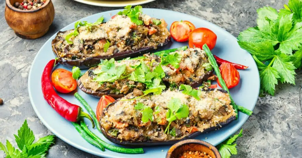 Aubergines Farcies aux Champignons et Tomates au Thermomix : Un Plat Végétarien Savoureux