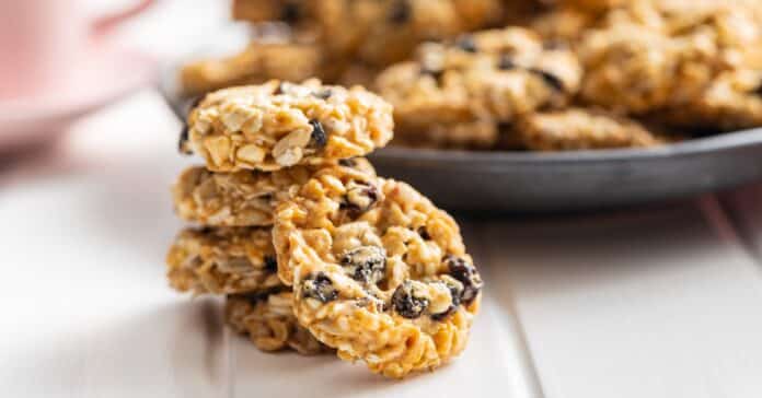 Biscuits à l'Avoine et Raisins Secs au Thermomix : Des Biscuits Croquants et Réconfortants