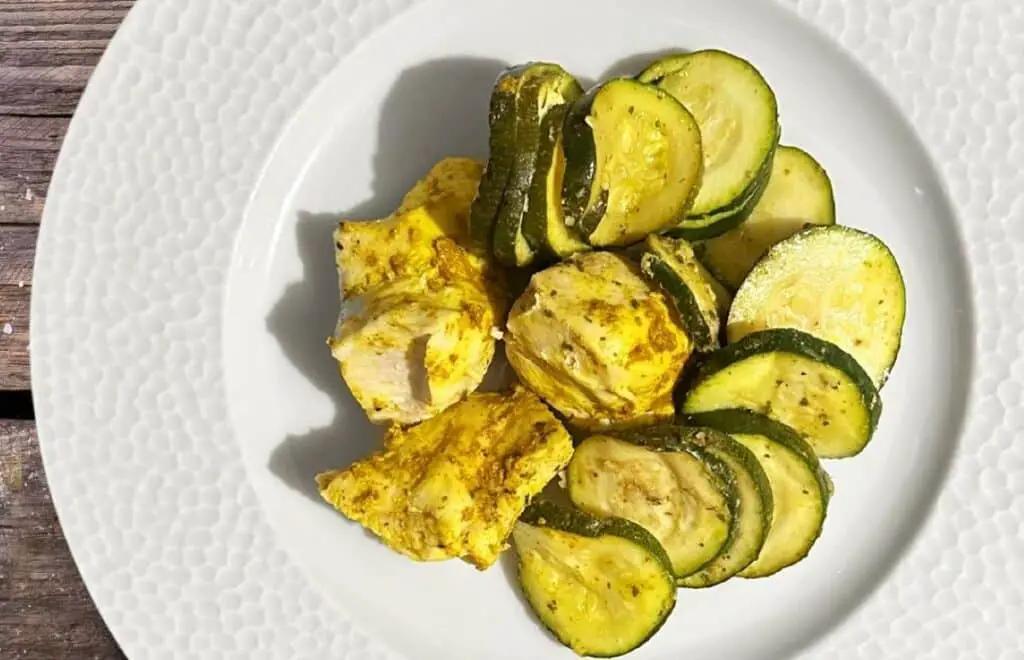 Poulet oriental aux courgettes au Thermomix : Un Délice Épicé